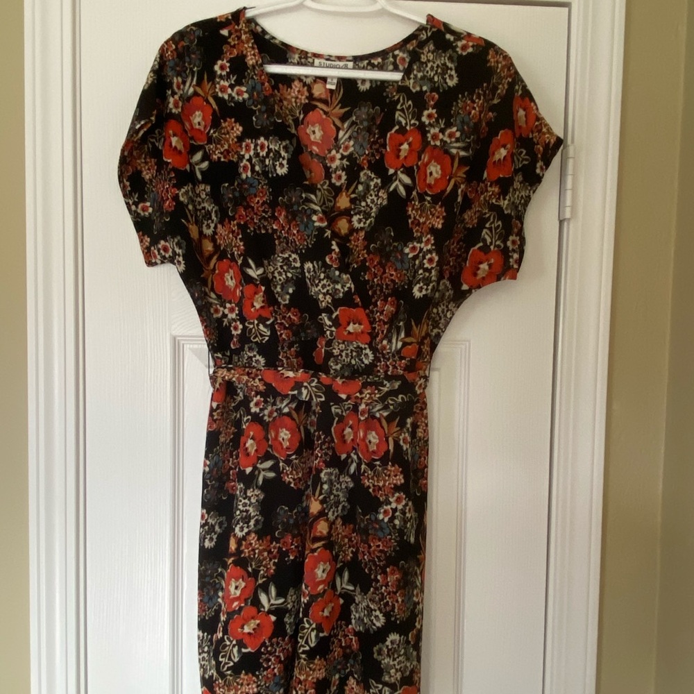 Textured Floral Dress🖤🌹🖤